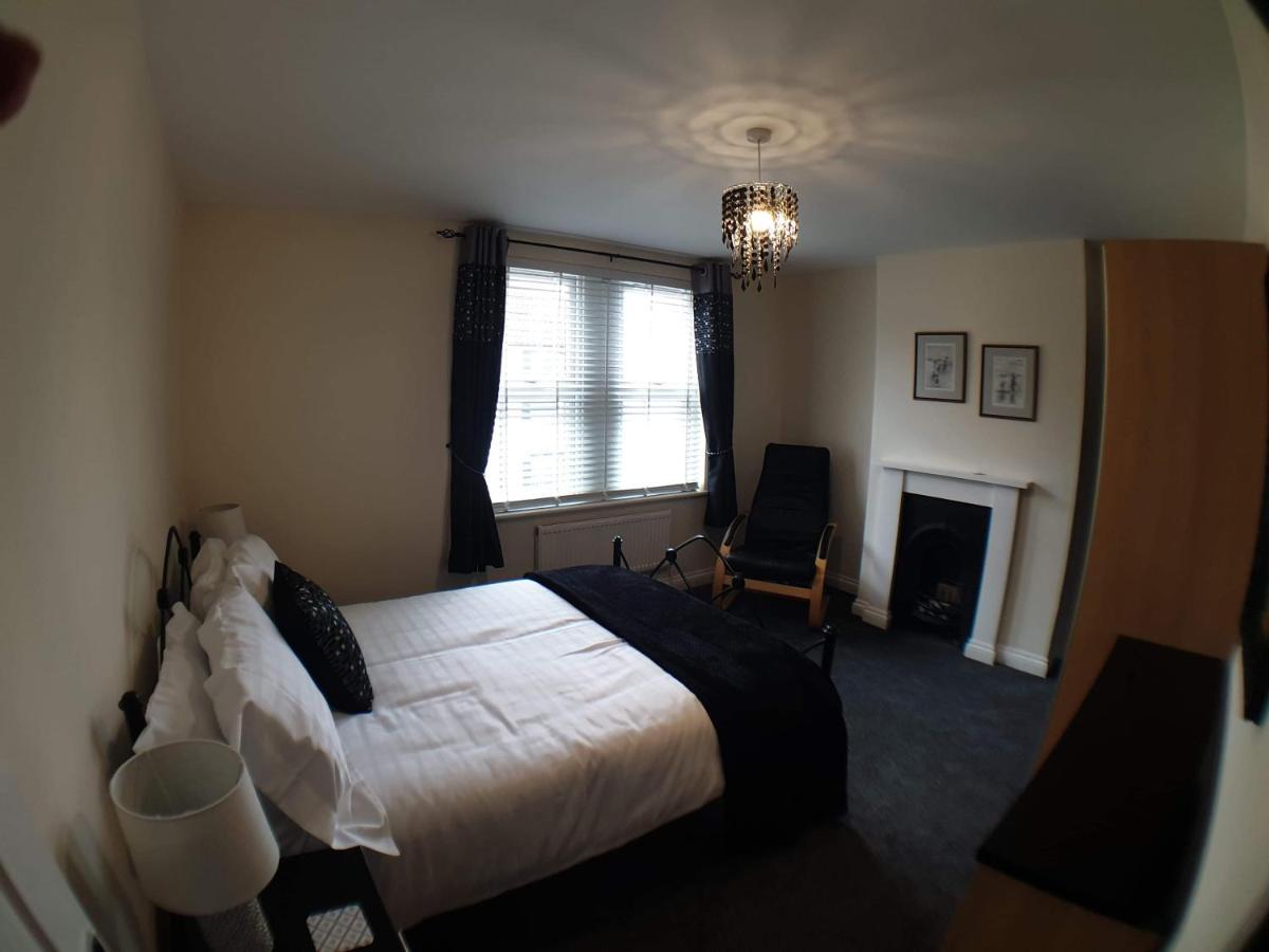 Holiday home 4 Bedroom House